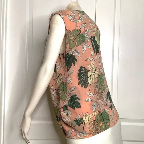 CABI 53511  Melon & Green Tropical Sleeveless Blouse V-Neck Or Snap Up To Round - Picture 10 of 15